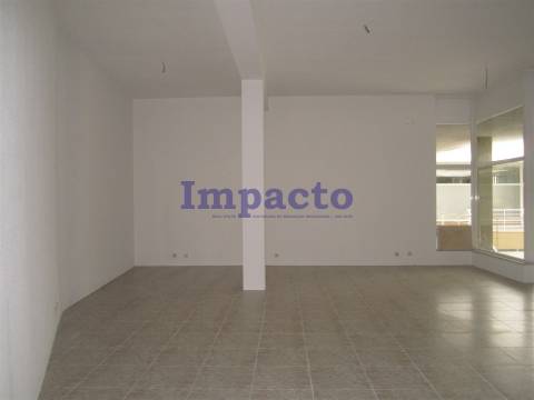 Loja em São João da Madeira