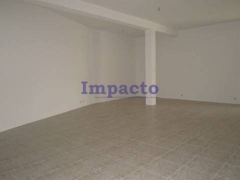 Loja em São João da Madeira