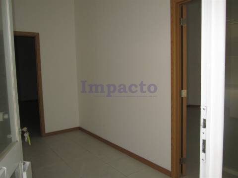 Loja em São João da Madeira