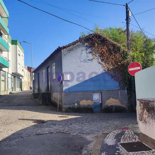 Moradia Devoluta T5, Aveiro, São João da Madeira