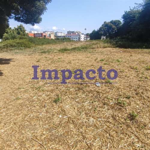 Terreno para construção em São João da Madeira