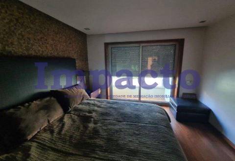 Moradia Geminada T3 em São João da Madeira