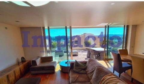 Moradia Geminada T3 em São João da Madeira