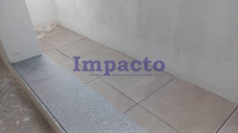 Moradia em Banda T2+1 em São João da Madeira