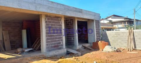 Moradia T4 em Cucujães, Oliveira de Azeméis