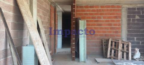 Moradia T4 em Cucujães, Oliveira de Azeméis