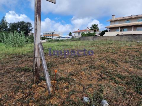 Terreno para construção em Escapães, Santa Maria da Feira.