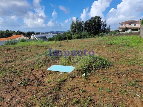 Terreno para construção em Escapães, Santa Maria da Feira.
