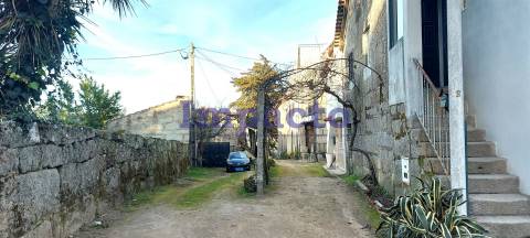 Venda Judicial de moradia em ruínas localizada em Pindelo