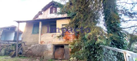 Venda Judicial de moradia em ruínas localizada em Pindelo