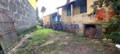 Venda Judicial de moradia em ruínas localizada em Pindelo