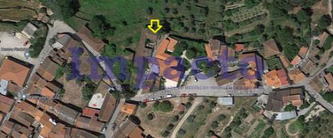 Venda Judicial de moradia em ruínas localizada em Pindelo