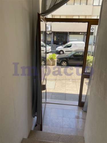 Loja em Paranhos, na cidade do Porto