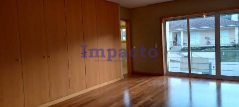 Moradia Geminada T3 em Fornos, Santa Maria da Feira