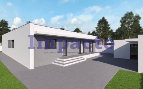 Moradias térreas, isoladas,  em S.M.Feira, venha conhecer o lar com que sempre sonhou.