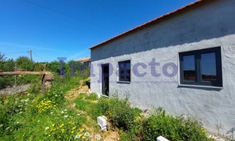 Moradias para reconstrução em Ossela, Oliveira de Azeméis