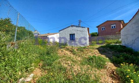 Moradias para reconstrução em Ossela, Oliveira de Azeméis