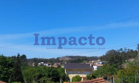 Moradias para reconstrução em Ossela, Oliveira de Azeméis