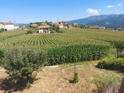 Terreno para construção em Mansores, Arouca.