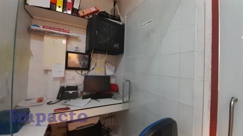 Trespasse de negócio em pleno funcionamento em Canedo