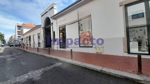 Trespasse de Pizzaria em Espinho