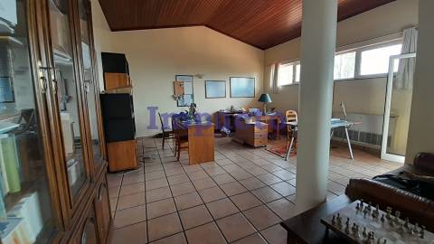 Moradia T4 independente em Ossela, Oliveira de Azeméis