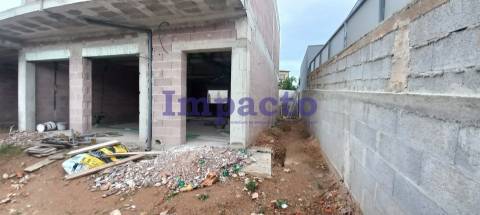 Moradia Isolada T3 em construção, São Roque