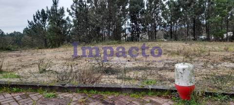 Loteamento para construção em Alviães, Palmaz.