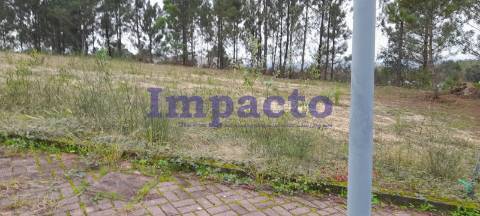 Loteamento para construção em Alviães, Palmaz.