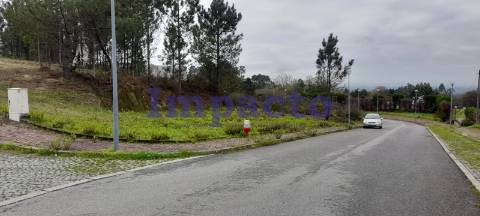 Loteamento para construção em Alviães, Palmaz.