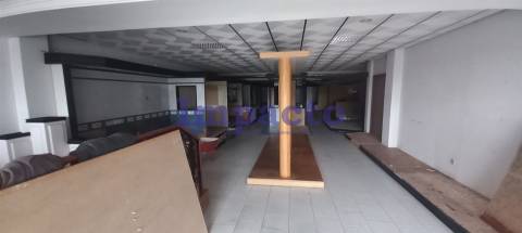 Arrendar Loja em São João da Madeira