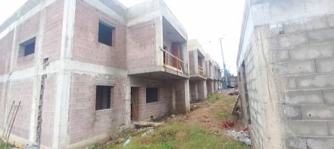 Moradia T3 em Construção em Nogueira do Cravo, Oliveira de Azeméis