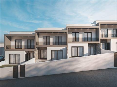 Moradia T3 em Construção em Nogueira do Cravo, Oliveira de Azeméis