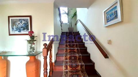 Excelente moradia T4 isolada em Macieira de Sarnes