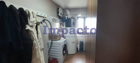 Moradia Térrea, Renovada a escassos minutos de S.João da Madeira