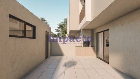 Moradia T3 em banda em construção, Loureiro, Oliveira de Azeméis.