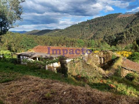 Moradias para reabilitação em Sergido, Arouca