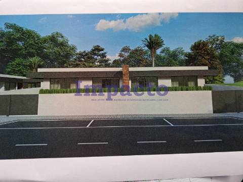 Moradias em construção T3+1 em São João da Madeira