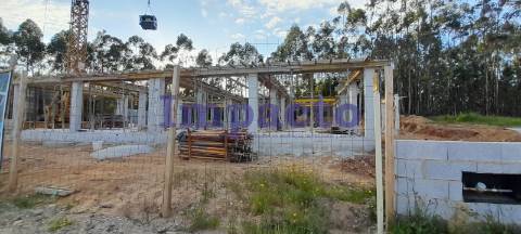 Moradias em construção T3+1 em São João da Madeira