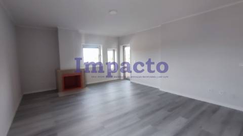 Apartamento T3 em Esgueira, Aveiro
