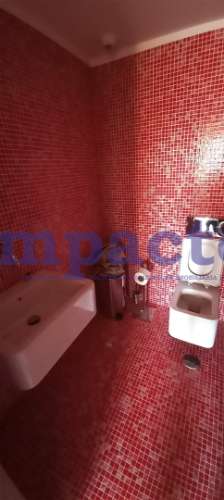 Escritório para arrendar em São João da Madeira.