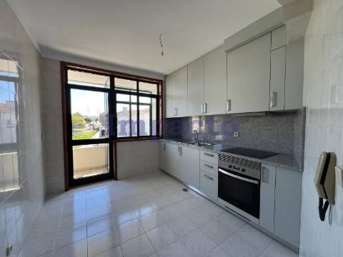Apartamento T3 em São João da Madeira.