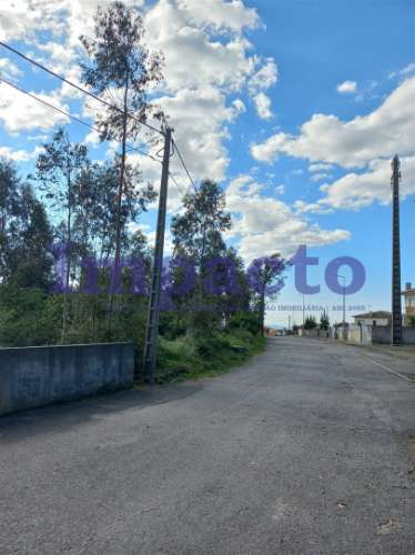 Terreno Urbano em Escariz, Arouca