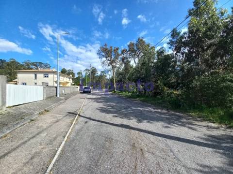 Terreno Urbano em Escariz, Arouca