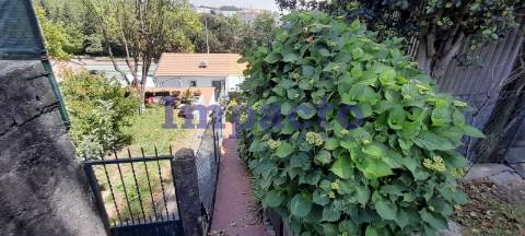 Moradia para remodelar T2 em São João da Madeira