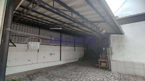 Moradia T3 isolada em São Roque, Oliveira de Azeméis.