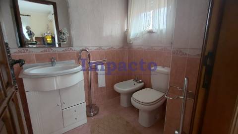 Moradia T3 isolada em São Roque, Oliveira de Azeméis.