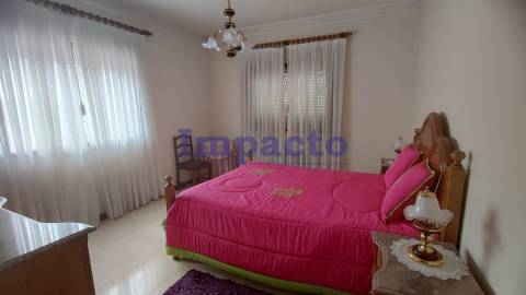 Moradia T3 isolada em São Roque, Oliveira de Azeméis.