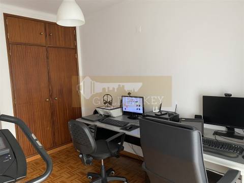 Apartamento T3 Venda em Marinha Grande,Marinha Grande
