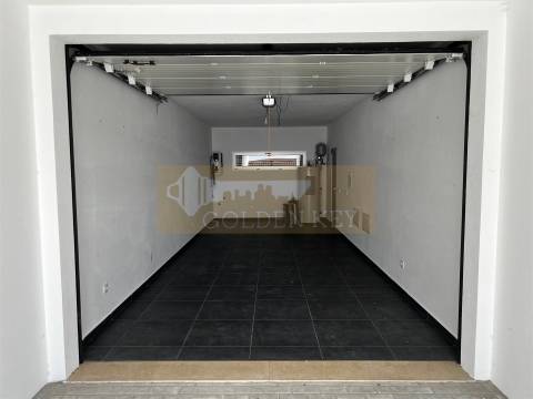 Moradia Geminada T5 Venda em Marrazes e Barosa,Leiria